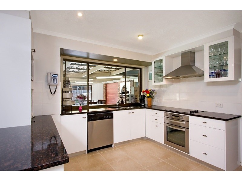 65 Old Ferry, Banora Point NSW 2486