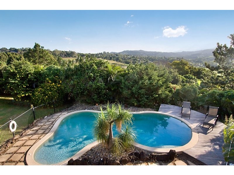 2 Barton Place, Terranora NSW 2486