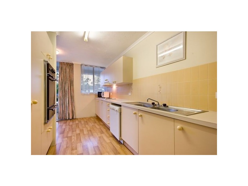 1 22 Boundary Street, Rainbow Bay QLD 4225