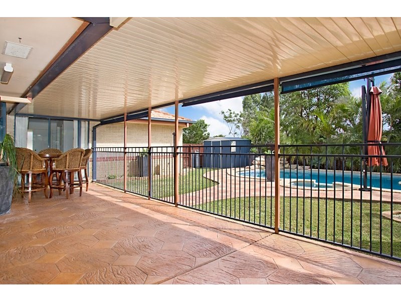 1 Merion Court, Banora Point NSW 2486