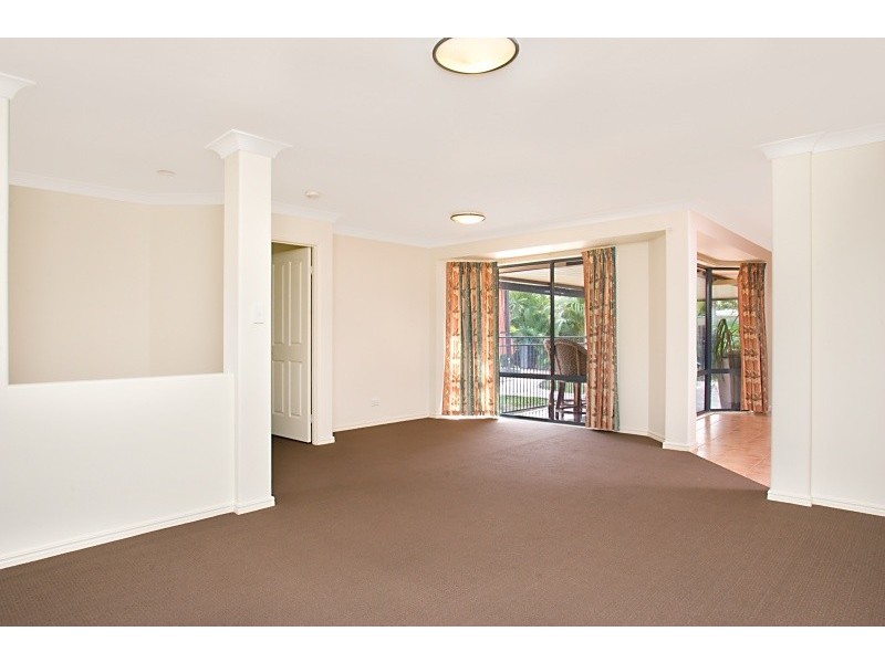 1 Merion Court, Banora Point NSW 2486