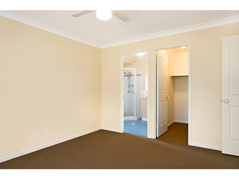 1 Merion Court, Banora Point NSW 2486