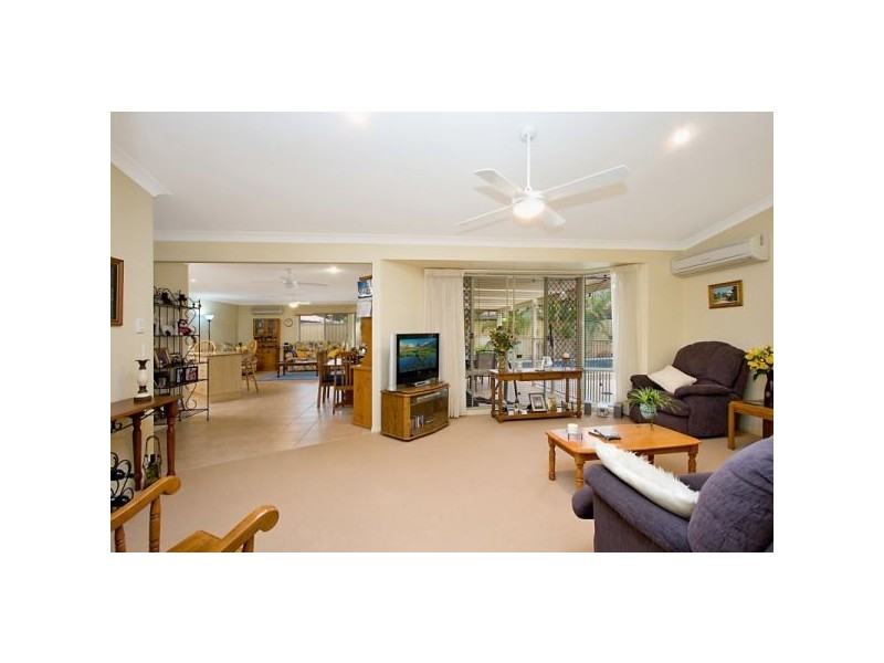 177 Botanical Cir, Banora Point NSW 2486