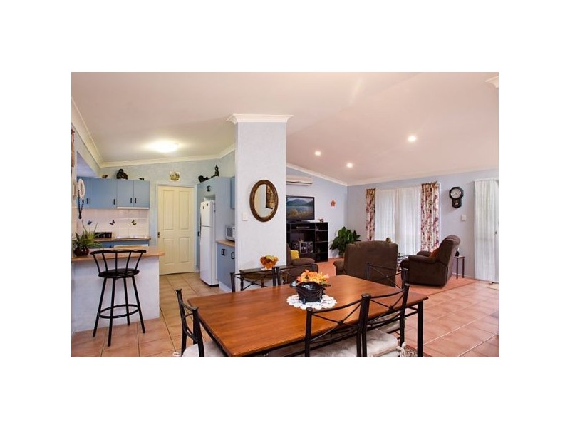 1/12 Avondale Dr, Banora Point NSW 2486