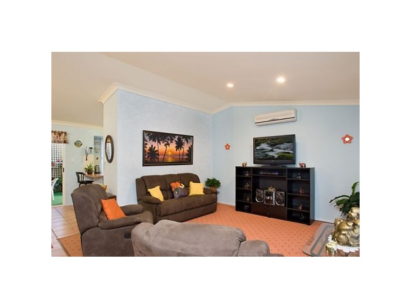 1/12 Avondale Dr, Banora Point NSW 2486