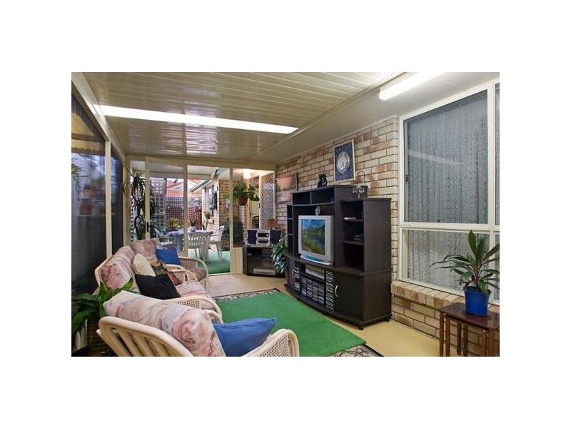 1/12 Avondale Dr, Banora Point NSW 2486