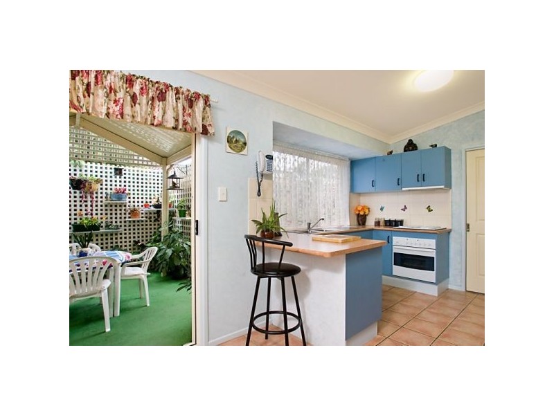 1/12 Avondale Dr, Banora Point NSW 2486