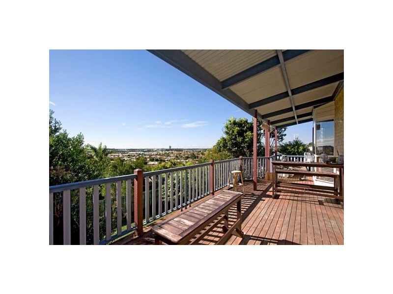 3  Satinash, Banora Point NSW 2486