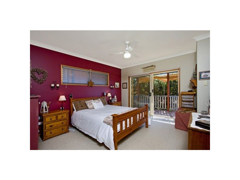 3  Satinash, Banora Point NSW 2486