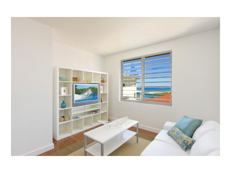 13/2-4 Boundary Lane, Rainbow Bay QLD 4225