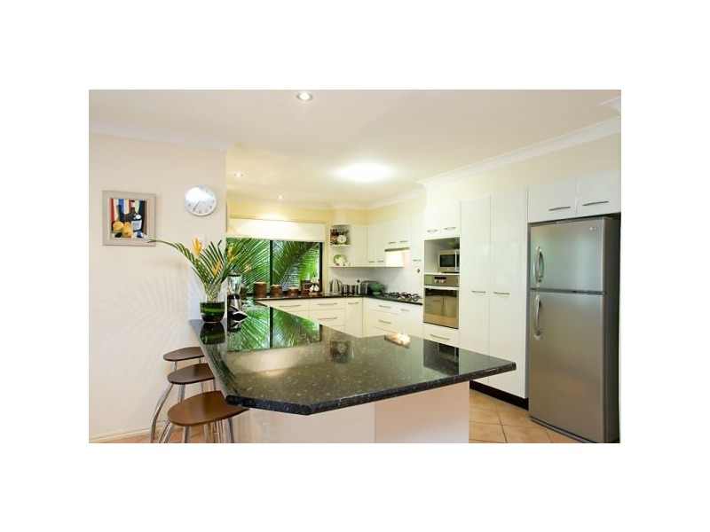 33 Traminer Court, Banora Point NSW 2486