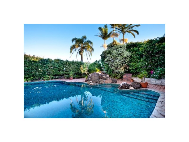 13 Summit Drive, Banora Point NSW 2486