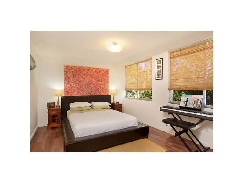 5/10 White Street, Southport QLD 4215