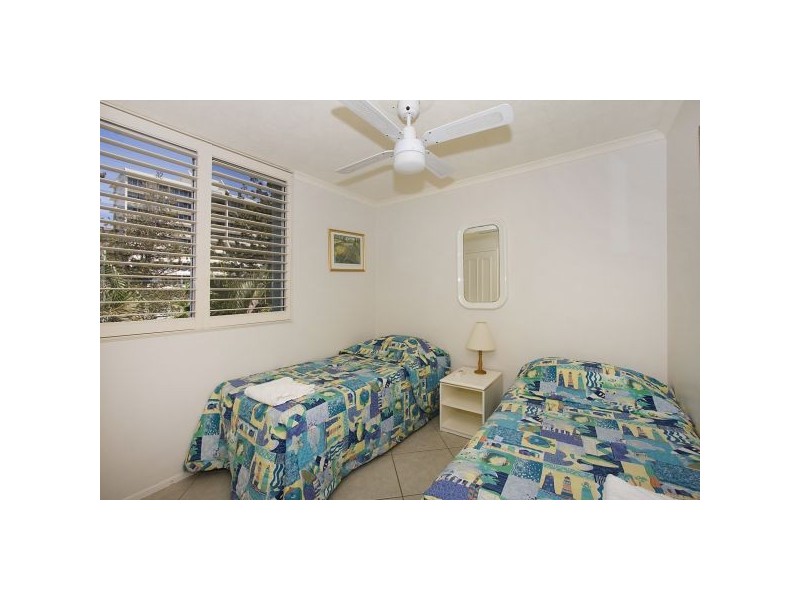 32/243 Boundary Street, Rainbow Bay QLD 4225