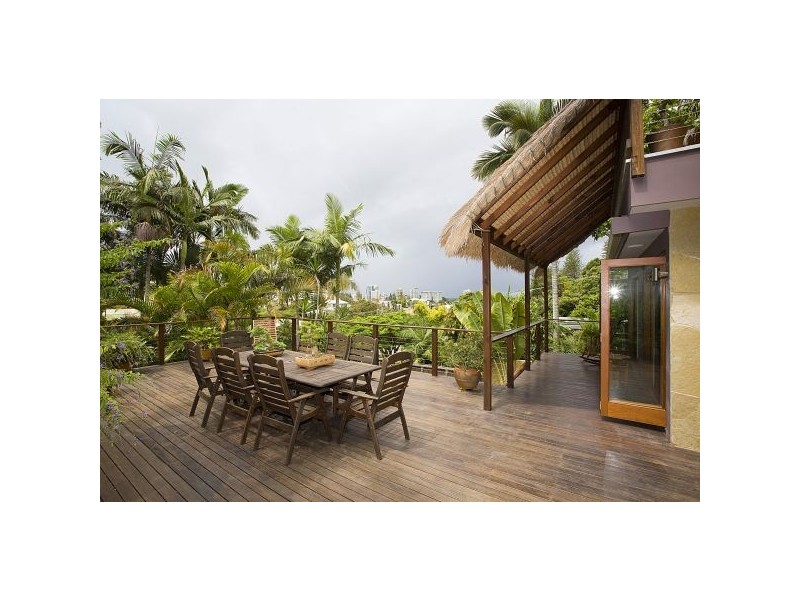 28 Stapylton St, Coolangatta QLD 4225