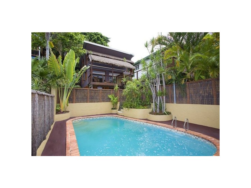 28 Stapylton St, Coolangatta QLD 4225