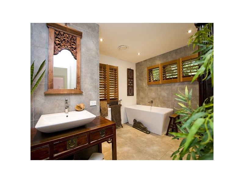 28 Stapylton St, Coolangatta QLD 4225