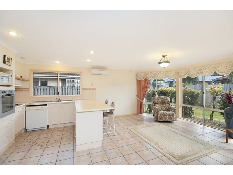 94 Avondale Drive, Banora Point NSW 2486