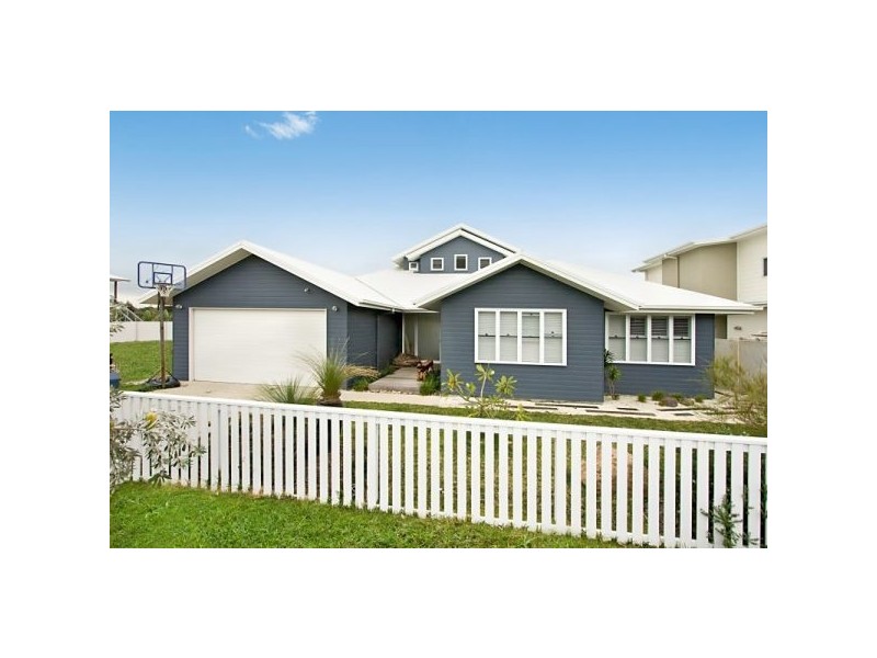18 Cathedral Ct, Kingscliff NSW 2487