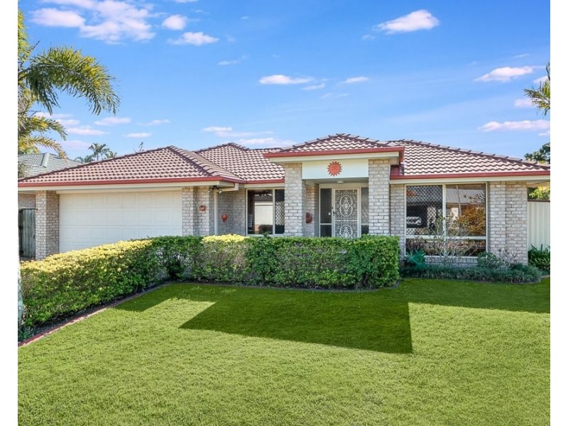 5 Glebe Place, Banora Point NSW 2486