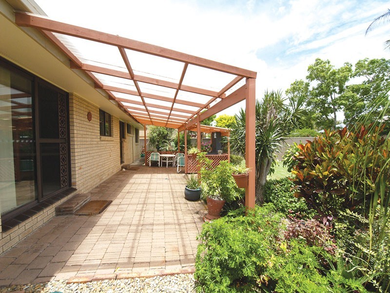 8 Sunset Blv, Tweed Heads West NSW 2485