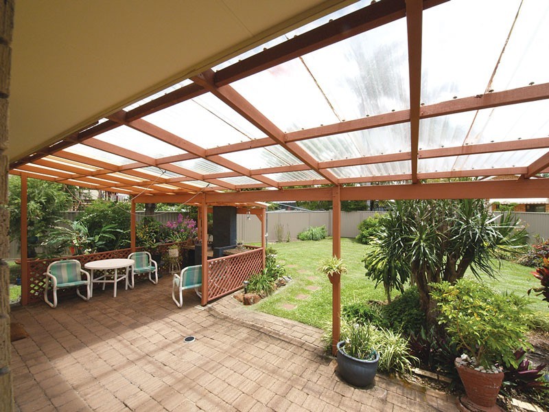 8 Sunset Blv, Tweed Heads West NSW 2485