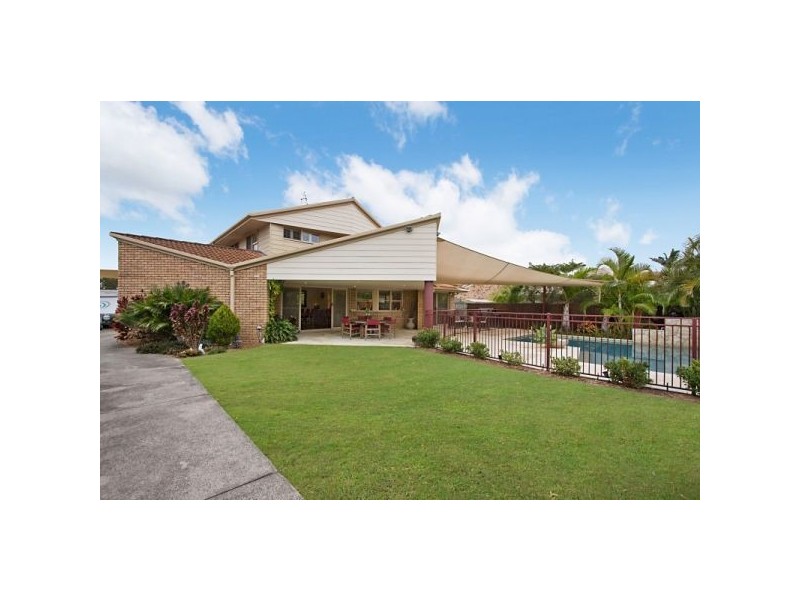 27 Caloola Drive, Tweed Heads NSW 2485