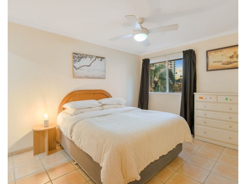35/243 Boundary Street, Coolangatta QLD 4225