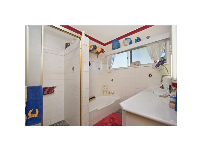 23 Summit Drive, Banora Point NSW 2486