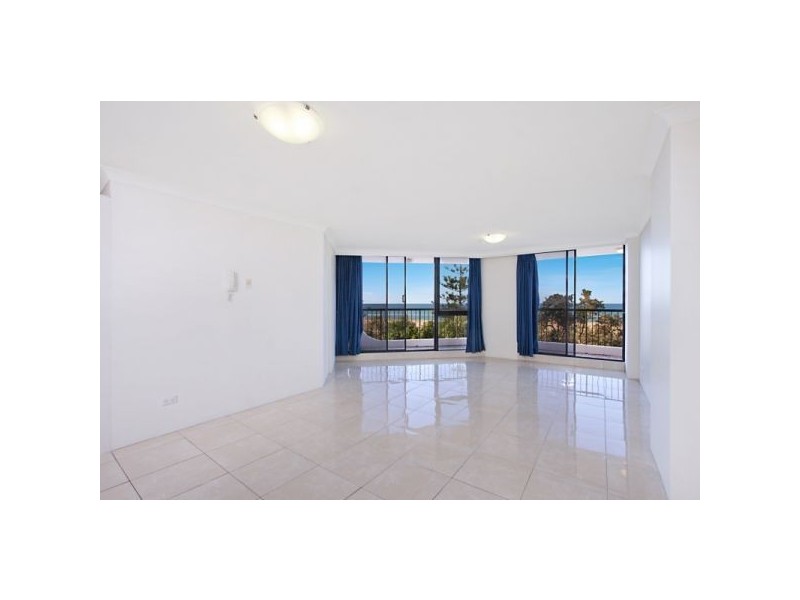 11/134 Pacific Parade, Bilinga QLD 4225