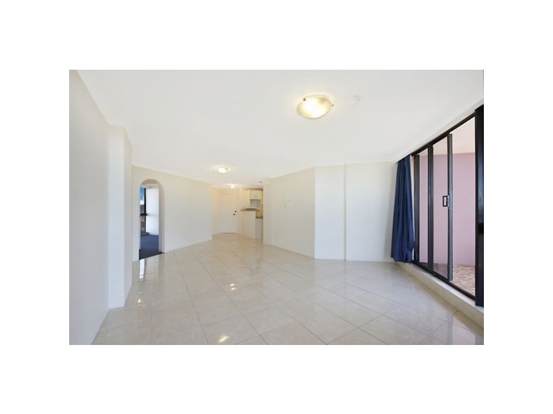 11/134 Pacific Parade, Bilinga QLD 4225