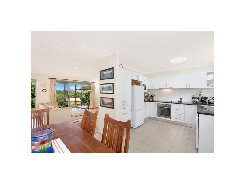 33 Peninsula Drive, Bilambil Heights NSW 2486