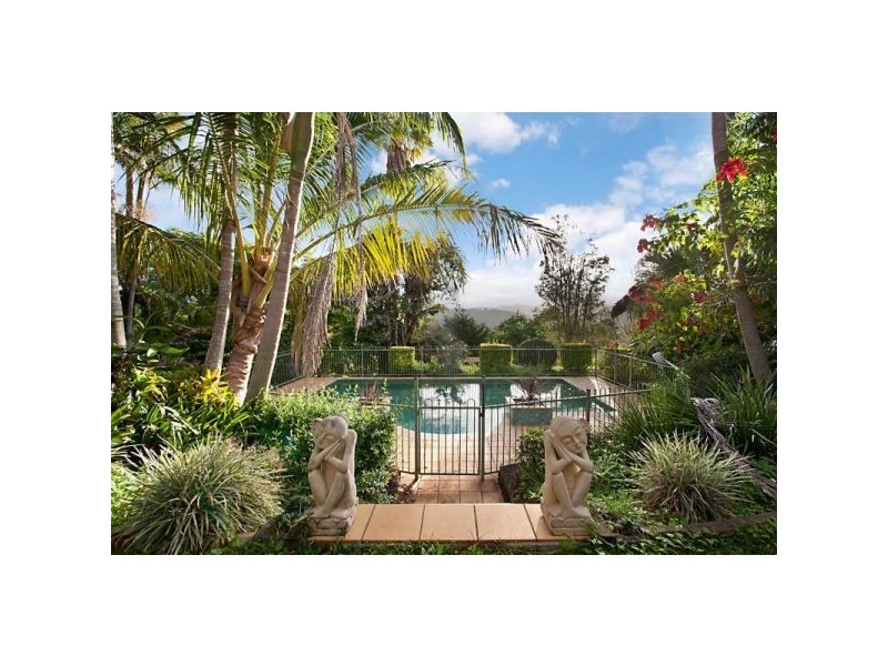 1 Highland Drive, Terranora NSW 2486
