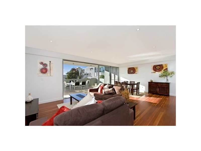 3/2-4 Boundary Lane, Rainbow Bay QLD 4225