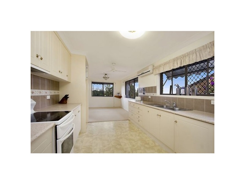 39 Peninsula Dr, Bilambil Heights NSW 2486