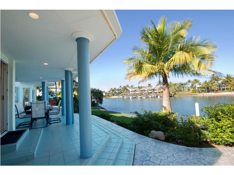 4  ‘The Isle’, Mariners Drive, Tweed Heads NSW 2485