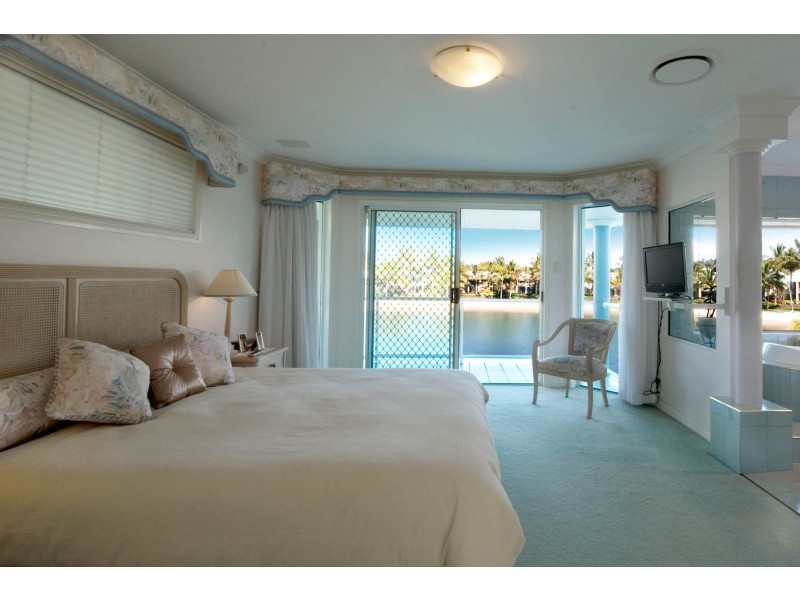 4  ‘The Isle’, Mariners Drive, Tweed Heads NSW 2485