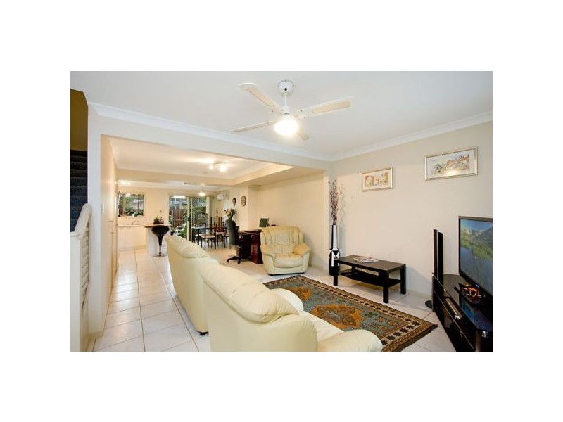 70/20 Binya Avenue, Kirra QLD 4225