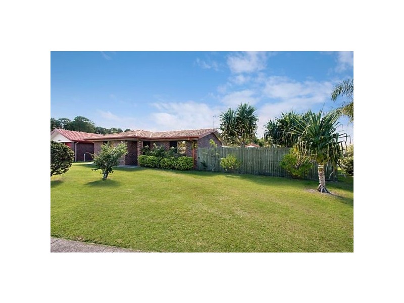 97 KP McGrath Dr, Elanora QLD 4221