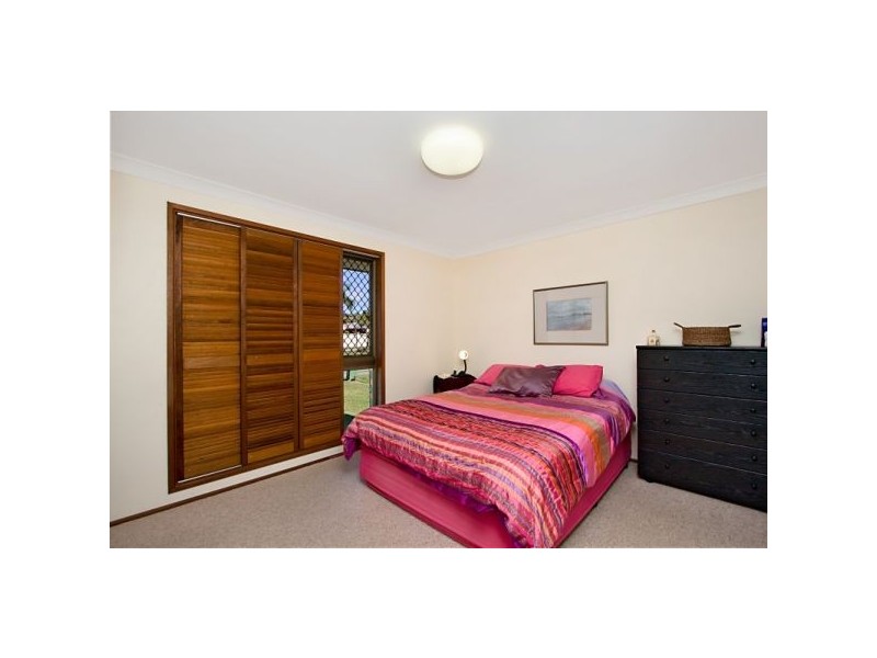 97 KP McGrath Dr, Elanora QLD 4221