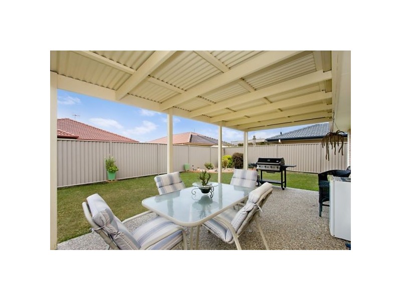 11 Urunga Dr, Pottsville Beach NSW 2489