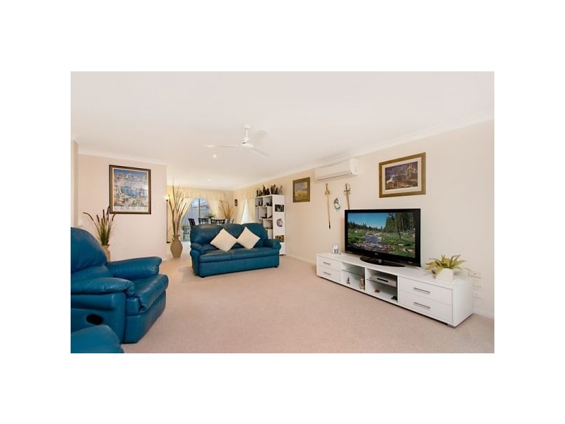 11 Urunga Dr, Pottsville Beach NSW 2489