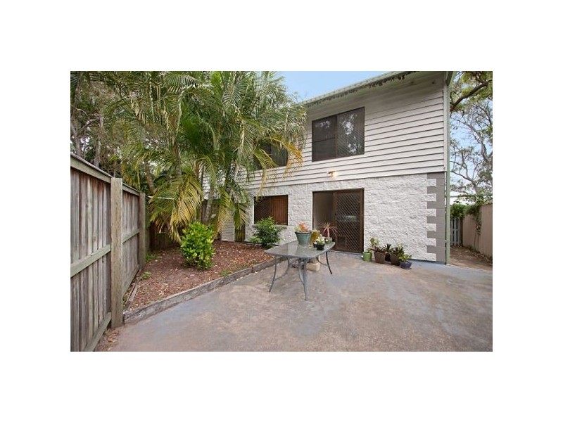 8 Hillcrest Avenue, Tweed Heads South NSW 2486