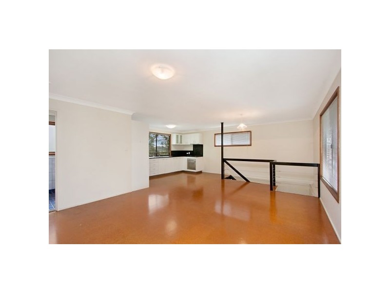 8 Hillcrest Avenue, Tweed Heads South NSW 2486