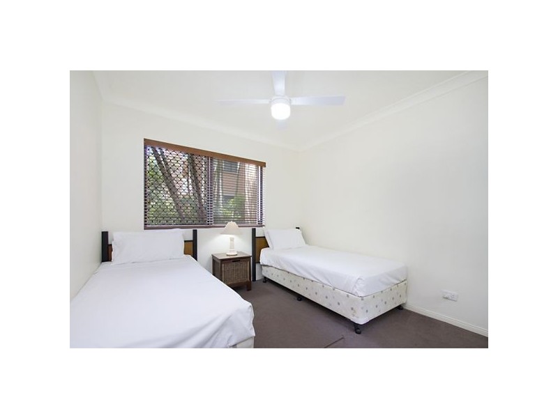 8/5 Hill Street, Coolangatta QLD 4225