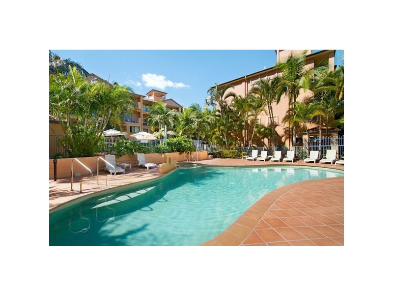 8/5 Hill Street, Coolangatta QLD 4225