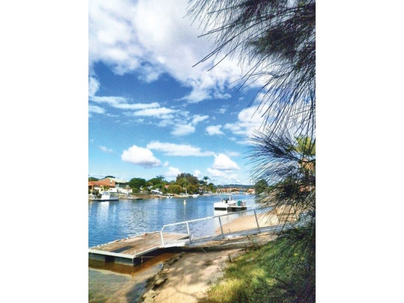 25 Gollan Drive, Tweed Heads West NSW 2485