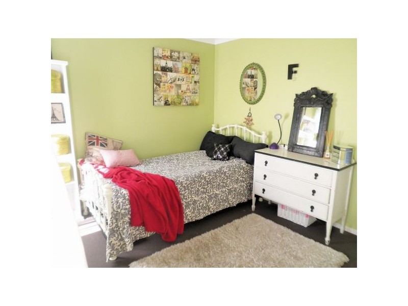 25 Gollan Drive, Tweed Heads West NSW 2485