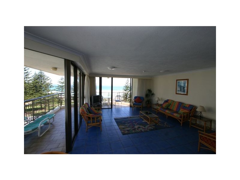 5B/166 Marine Parade, Rainbow Bay QLD 4225