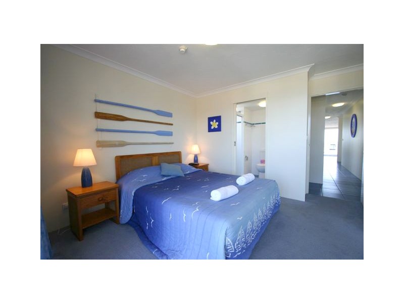 5B/166 Marine Parade, Rainbow Bay QLD 4225